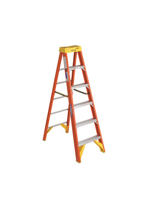 Werner 6 ft. H X 23.38 in. W Fiberglass Step Ladder Type IA 300 lb ...